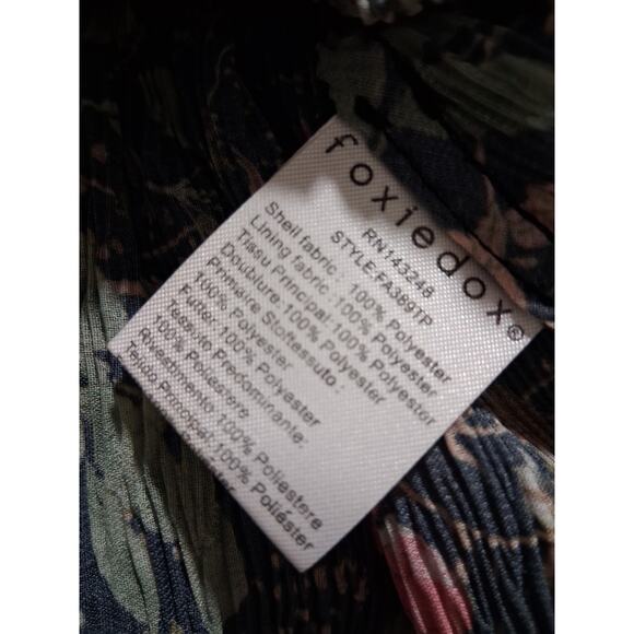 Foxie Dox Lace‎ Mesh Sheer Women's size Small  Romantic Farah Floral Crochet Top - Picture 10 of 12